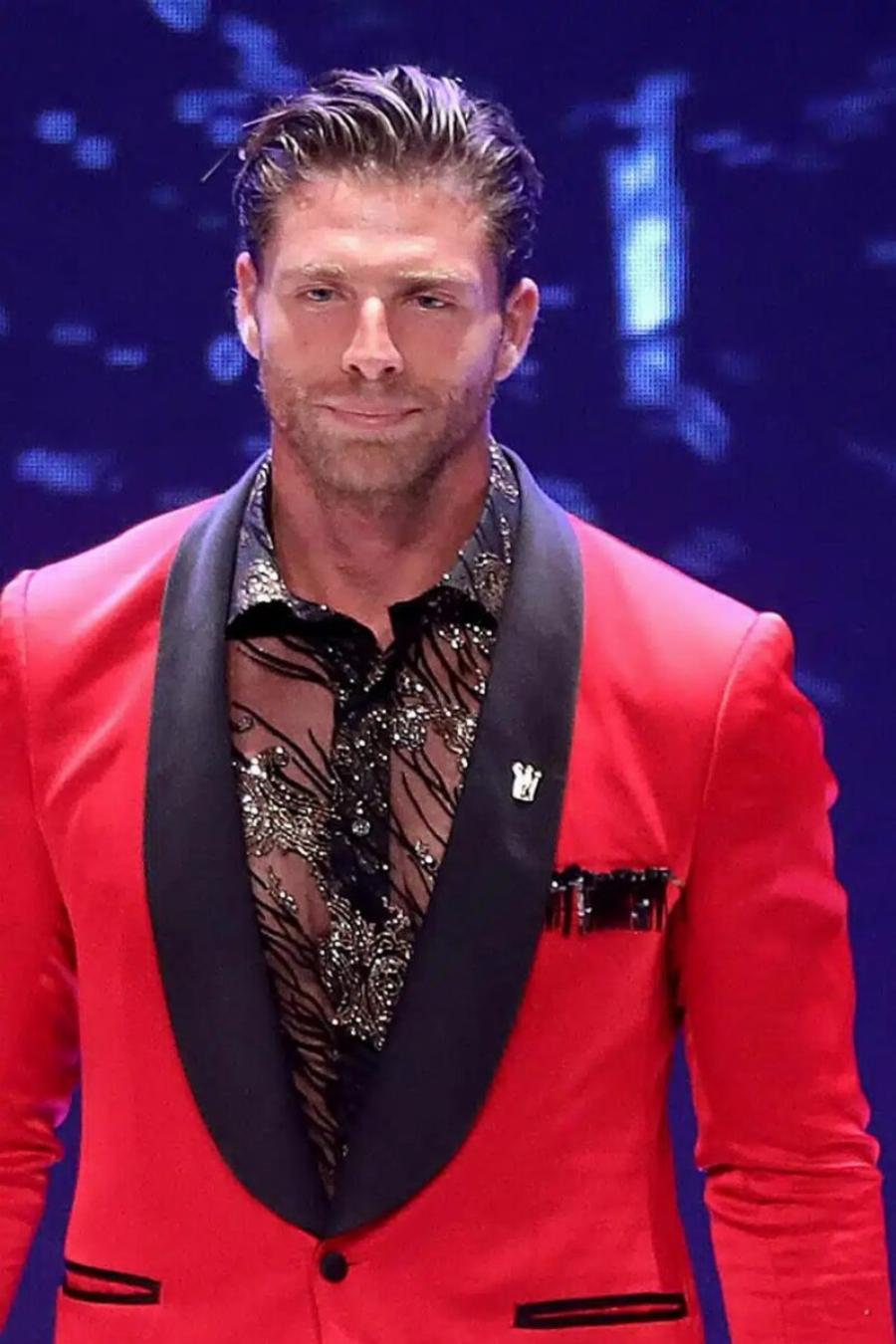 Φουλ εpωτευμένoς ο 38χρονος Γιώργος Μανίκας με την 60χρονη μητέρα της Αλεξάνδρας Νίκα, Μιράντα Πατέρα – Μαθεύτηκε όλη η αλήθεια για τη σχέση τους