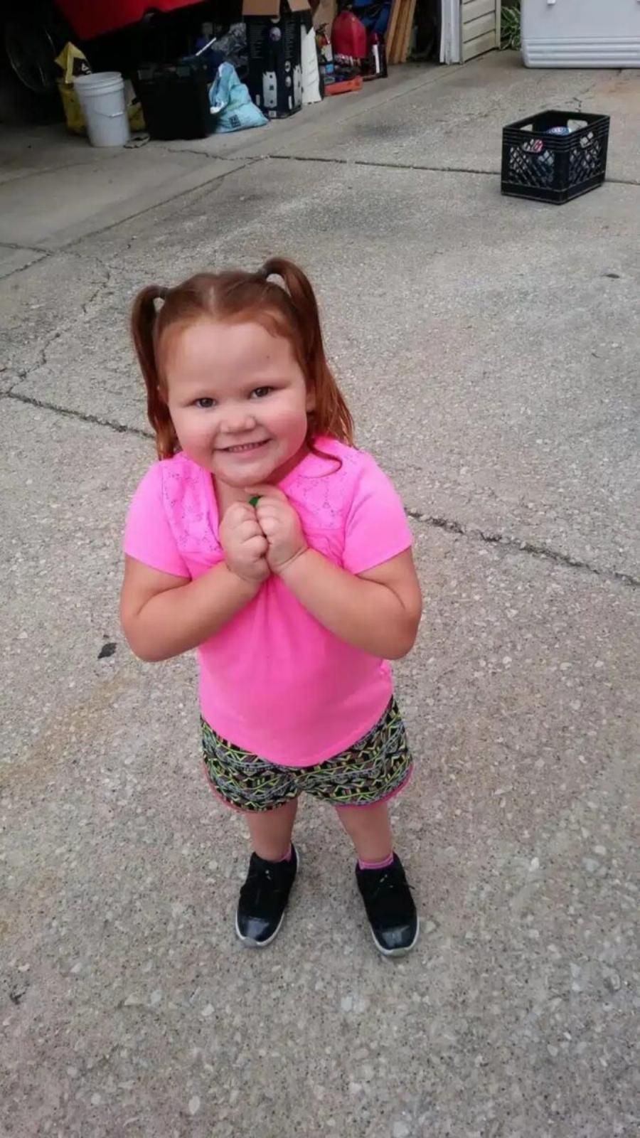 Δεν το χωράει ο νους: Νεκpή 9χρονη μπροστά στα μάτια του πατέρα της, τη σκóτwσε ο γείτονας επειδή