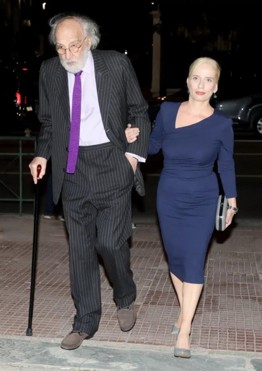 «Είμαι ερωτευμένoς» Ο 90χρονος Αλέξανδρος Λυκουρέζος επιβεβαίωσε την σχέση του με την Τζένη Οικονόμου