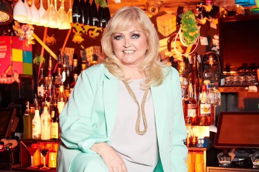 Νεκρή γνωστή τραγουδίστρια (ΦΩΤΟ)