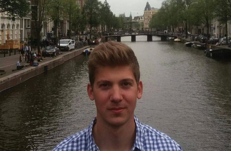 ΘΡΙΛΕΡ ΜΕ ΤΟΝ 33ΧΡΟΝΟ ΠΑΙΔΟΧΕΙΡΟΥΡΓΟ – ΜΑΘΕΥΤΗΚΕ ΟΛΗ Η ΑΛΗΘΕΙΑ ΓΙΑ ΤΟΝ ΑΛΕΞΗ – ΑΥΤΟΣ ΕΙΝΑΙ Ο ΛΟΓΟΣ ΠΟΥ ΕΞΑΦΑΝΙΣΤΗΚΕ