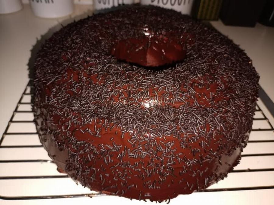 Το πιο αφράτο κέικ μωσαϊκό με μπισκότα και σοκολάτα – Δεν θα μείνει ούτε κομμάτι