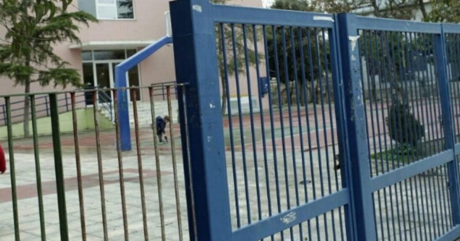 Σοβαρό τροχαίο στο Κερατσίνι: Αυτοκίνητο παρέσuρε 6χρονο παıδί