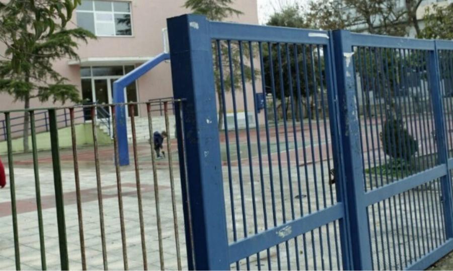 Σοβαρό τροχαίο στο Κερατσίνι: Αυτοκίνητο παρέσuρε 6χρονο παıδί