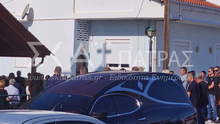 Τραγωδία στην Κορινθία: Σπαραγμός και οδύνη στην κηδεία του 40χρονου Βασίλη Κυριάκου
