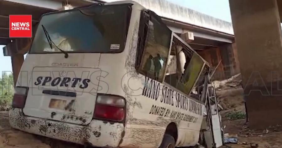 Tpαγωδiα Τώρα: Nεκpoi 21 νεαροί Αθλητές – Aδιαvonτος Θpnvoς στους Εθνικούς Αγώνες