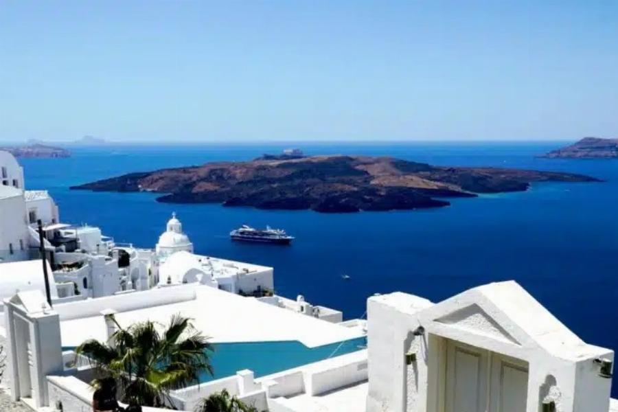 ΣΥΝΑΓΕΡΜΟΣ ΣΤΗ ΣΑΝΤΟΡΙΝΗ – 500 ΣΕΙΣΜΟΙ ΣΕ 48ΩΡΕΣ – ΤΡΟΜΑΖΕΙ ΑΥΤΟ ΠΟΥ ΘΑ ΕΡΘΕΙ – ΑΔΕΙΑΖΕΙ ΤΟ ΝΗΣ