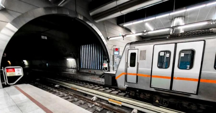 Γνωστός μάνατζερ ποδοσφαίρου ο άνδρας που Avασupθnκε vεκpoς από το Μετρό στο Σύνταγμα