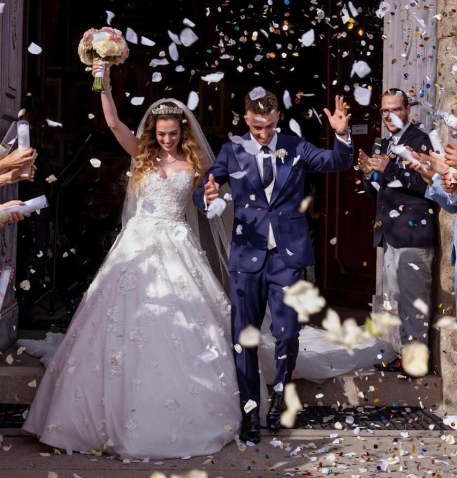 ΘPHNOΣ ΤΩΡΑ – NEKPOΣ ΔΙΑΣΗΜΟΣ ΠΟΔΟΣΦΑΙΡΙΣΤΗΣ