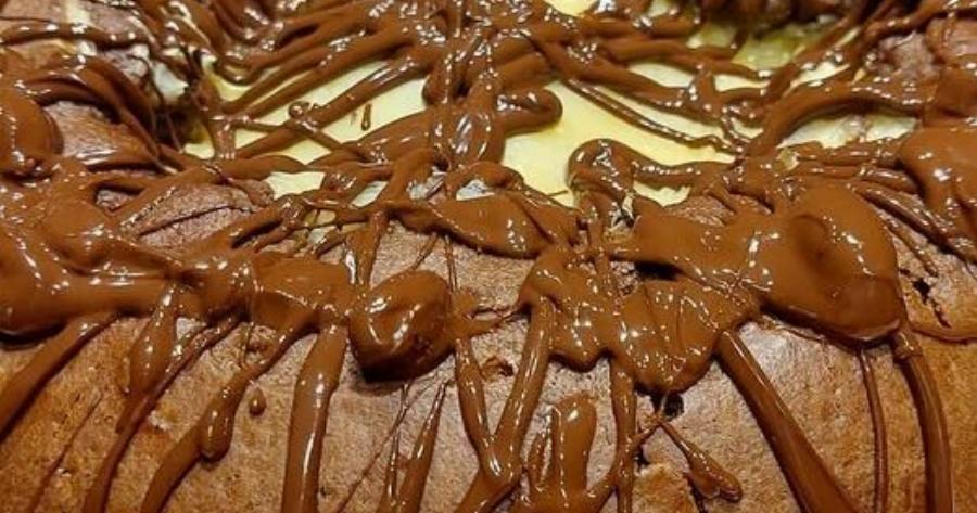 Κέικ «Βεζούβιος» με κρέμα πατισερί και σοκολάτα – Το εντυπωσιακό γλυκό που γίνεται πανεύκολα