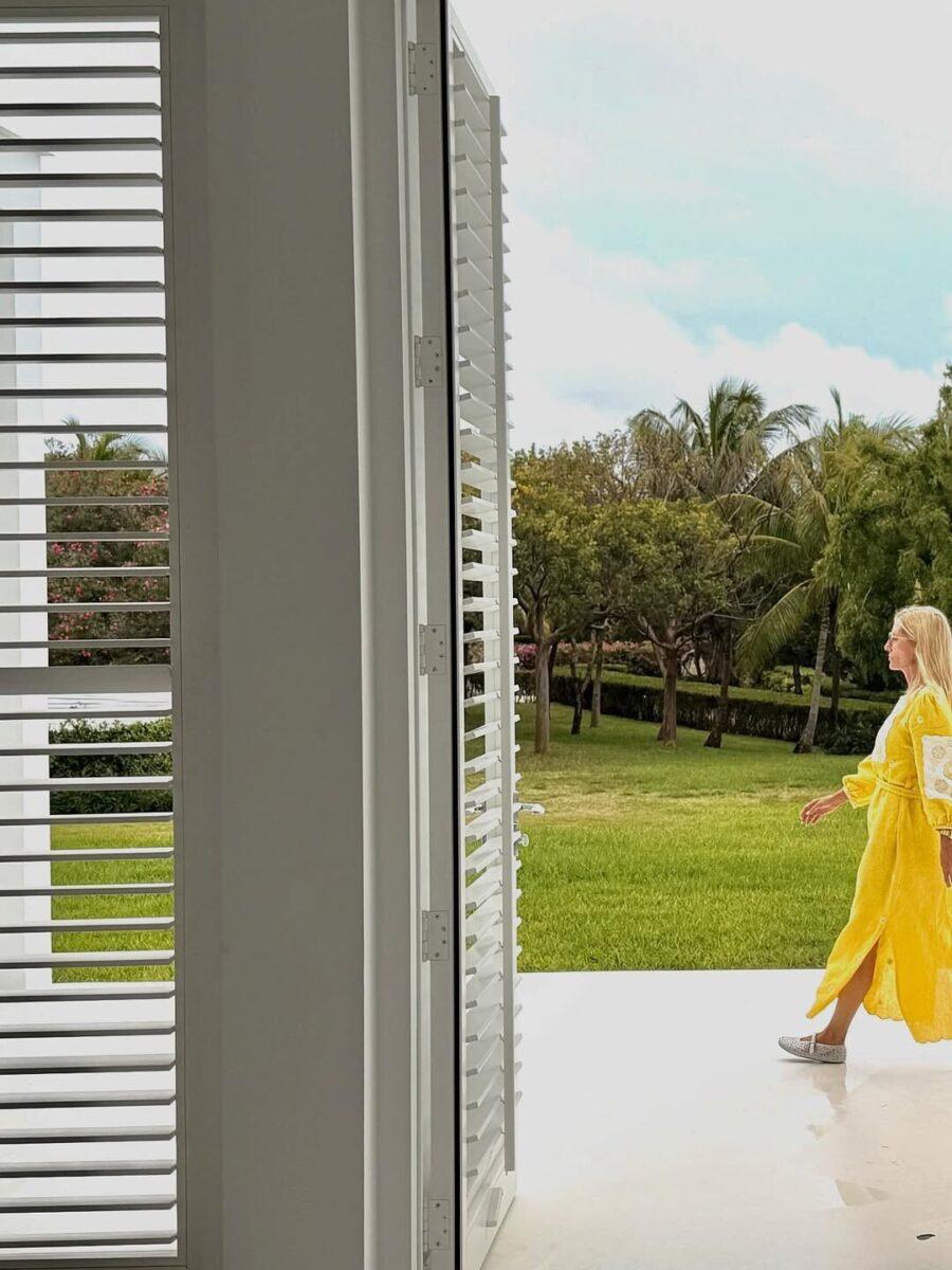 Παύλος Ντε Γκρες – Μαρί Σαντάλ: Πάσχα μαζί με τα παιδιά τους – Φωτογραφίες από το εξοχικό τους