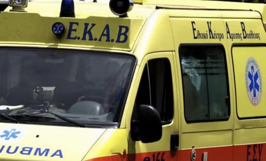 Μητέρα έχασε το παιδί της σε πλατεία και έπαθε ανακоπή