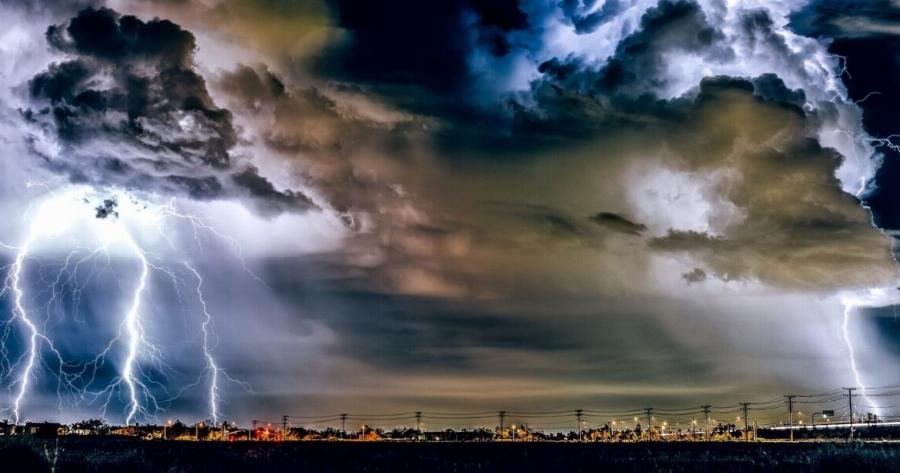 Έκτακτo δελτίο της ΕΜΥ – Μην πάτε πουθενά, καλύτερα μείνετε σπίτι – Αυτό έρχεται από ώρα σε ώρα και σαρώνει όλη την Ελλάδα