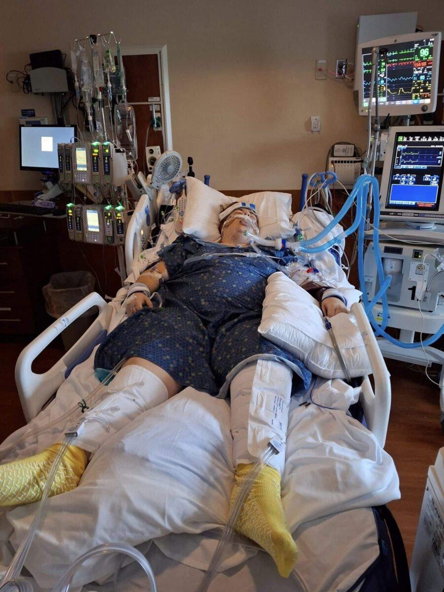 Έβγαλαν δύο λίτρα μαύρου υγρού από τους πνεύμονες 32χρονης που έκανε ηλεκτρονικό τσιγάρο