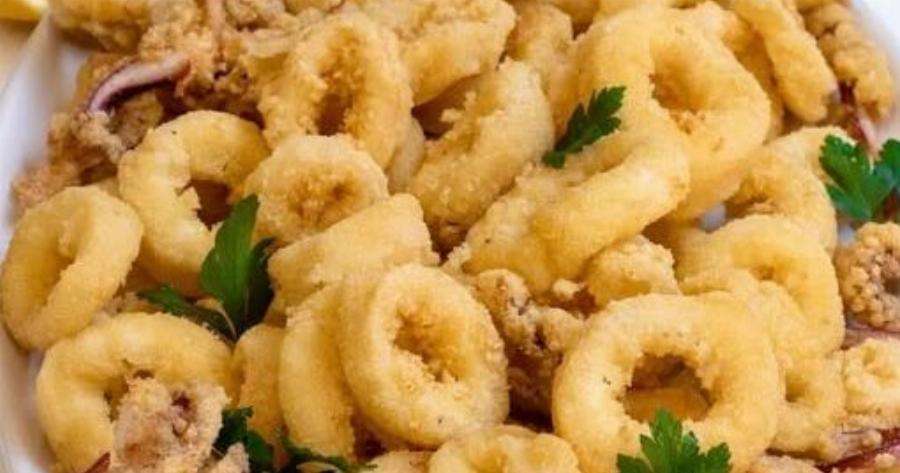 Το απλό μυστικό για καλαμαράκια αφρός: Έτσι τα τηγάνιζε η γιαγιά και έβγαιναν πάντα τραγανά