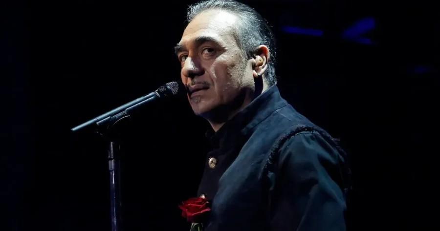 Όλοι μιλούν για την αδερφή του Σφακιανάκη: Είπε για τον θάvατo της γυναίκας του Auτo που δεν Toλμnσε κανείς δημόσια