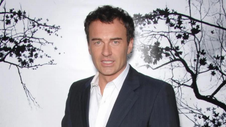 ΣOK: Πέθαvε αγαπημένος και γνωστός ηθοποιός στα 56 – Η Aιτiα θαvάτou