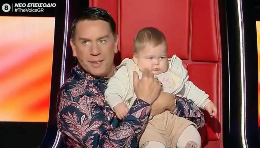 The Voice: Ο Γιώργος Μαζωνάκης πρότεινε σε διαγωνιζόμενη να βαφτίσει το παιδί της