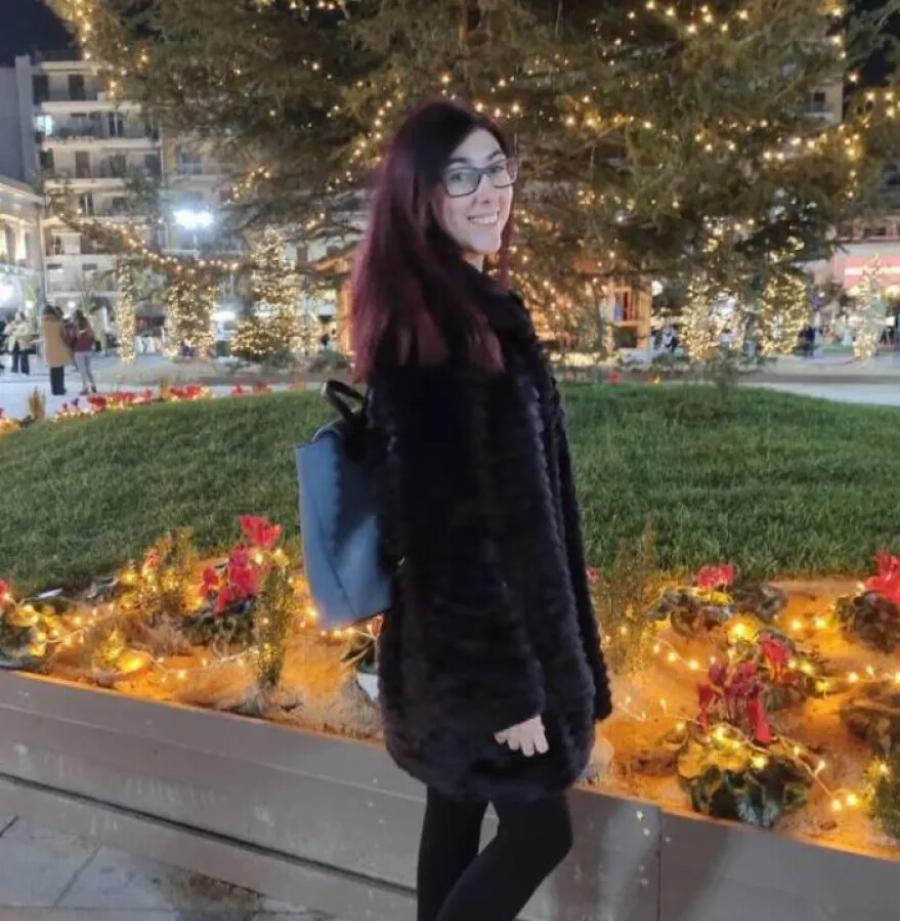 Πολλά δάκρυα: Πέθανε ξαφνικά η 26χρονη Λυδία