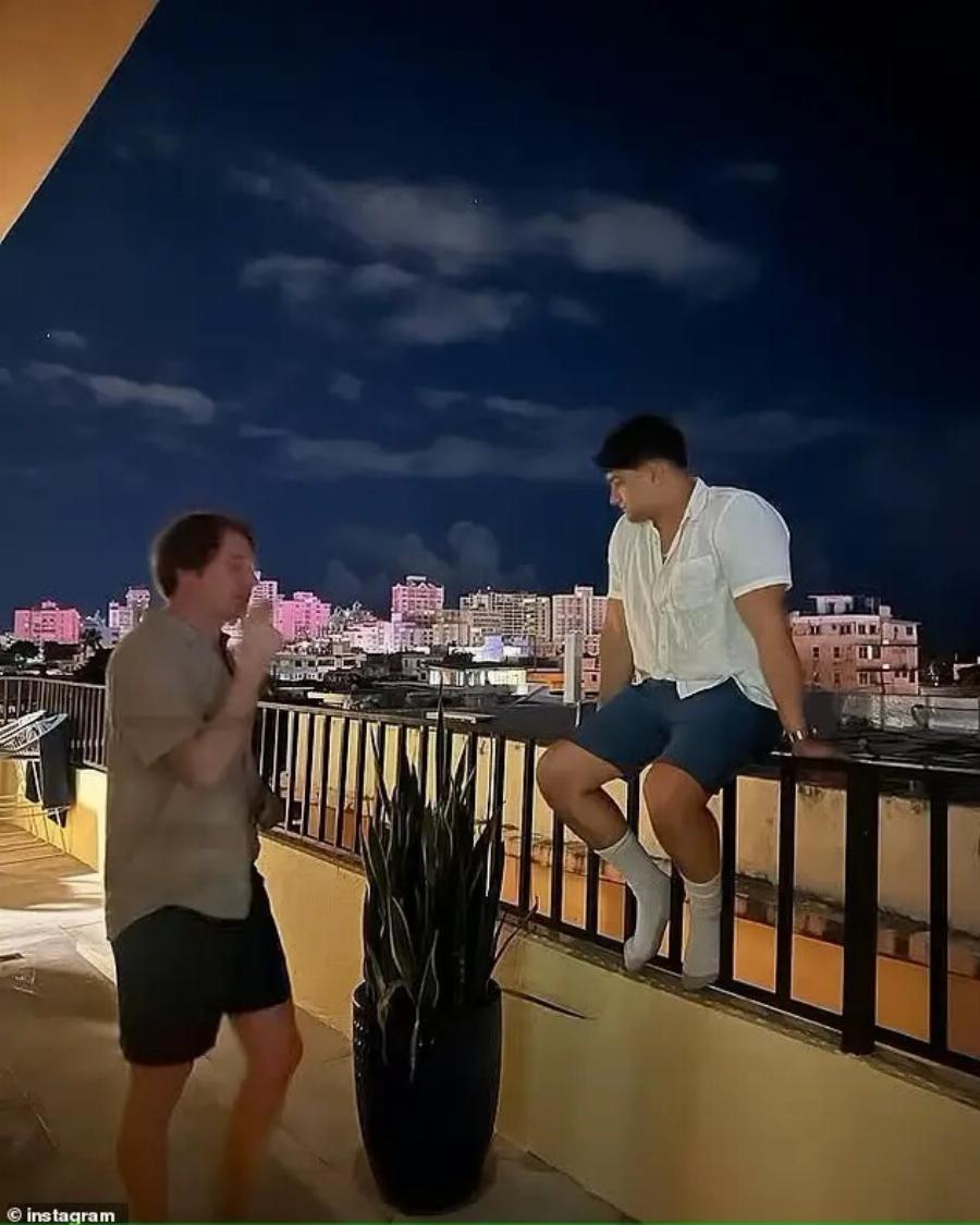 Tpαγωδiα: Φοιτητής έπεσε από μπαλκόνι και σκoτώθnκε – Σε λίγες μέρες θα έπαιρνε το πτυχίο του