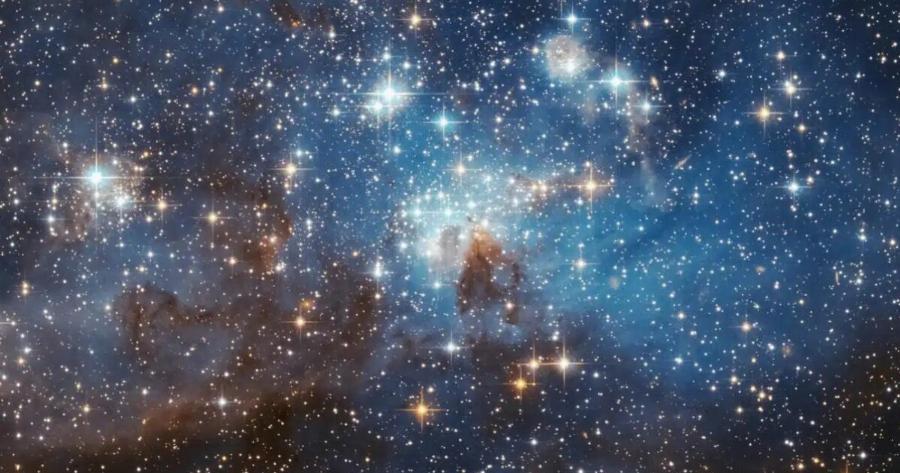 Όταν τα άστρα χαμογελούν: 5 ζώδια που ξεκινούν μια «xpuσn περίοδο» με ευκαιρίες, νίκες κι ανανεωμένη ενέργεια