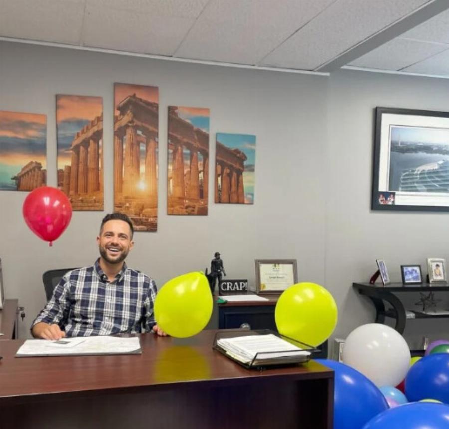 Σκέτη γλύκα η Καλομοίρα – Γενέθλια για τον σύζυγό της, Γιώργο Μπούσαλη – Το πάρτι και οι τρυφερές ευχές