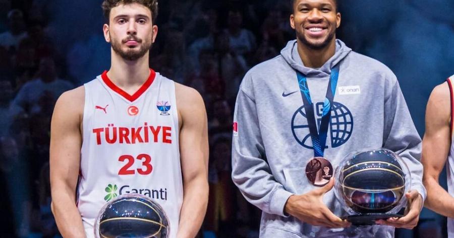 AΠIΣTEYTA ΠΡΑΓΜΑΤΑ ΣΤΗΝ ΑΠΟΝΟΜΗ ΤΟΥ EUROBASKET! XAMOΣ ΜΕ ΓΙΑΝΝΗ ΚΑΙ ΣΕΝΓΚΟΥΝ