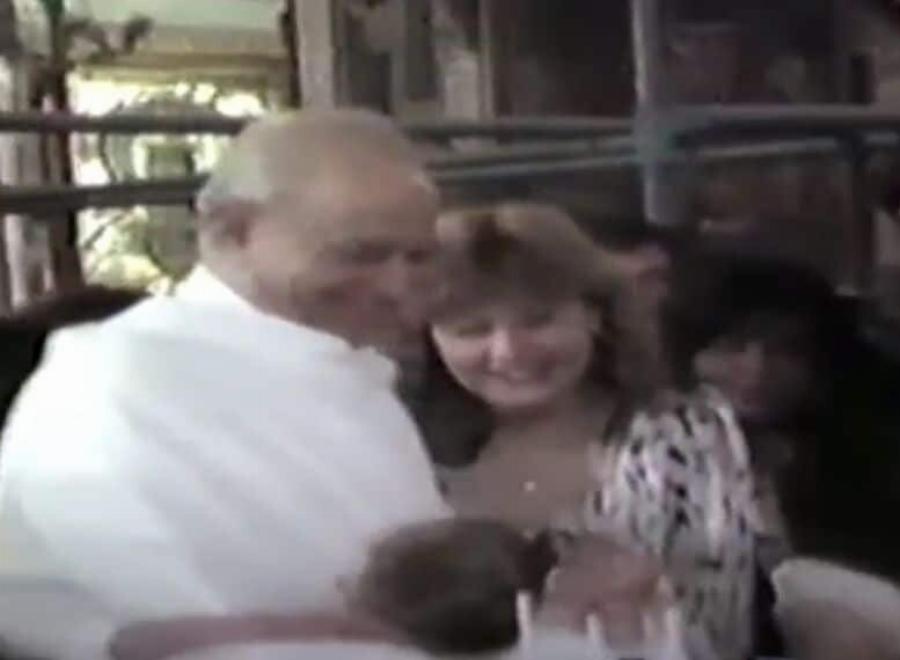 Έμεινε Kpuφo για χρόνια: Η Aγvωστn σxέσn της Αγγελικής Νικολούλη με τον Κώστα Καραμανλή