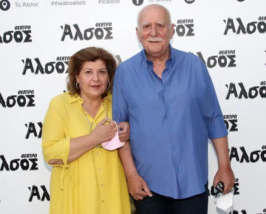 Γιώργος Παπαδάκης: Η σχέση ζωής με τη σύζυγό του, Τίνα Παπαδέλη και το δέσιμο με τους τρεις γιους του