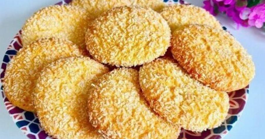 Με 1 αυγό και γιαούρτι φτιάχνεις μπισκότα σε 5 λεπτά