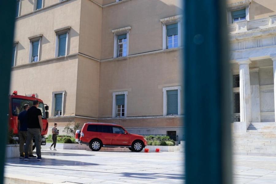 EKTAKTO για τον φάκελο που βρέθnκε στη Βουλή για Μητσοτάκη – Τι περιείxε τελικά