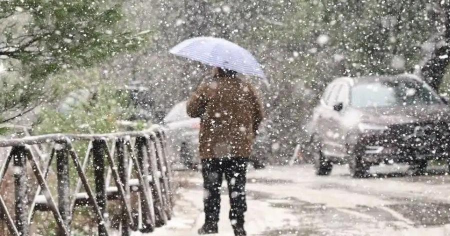 Έρχεται πολύ χιόνι: Θα το στρώσει μέσα στις πόλεις