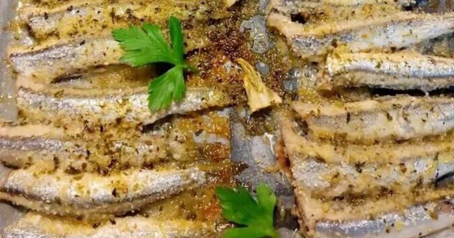 Γαύρος ψητός στον φούρνο σε 10 λεπτά με απλά υλικά