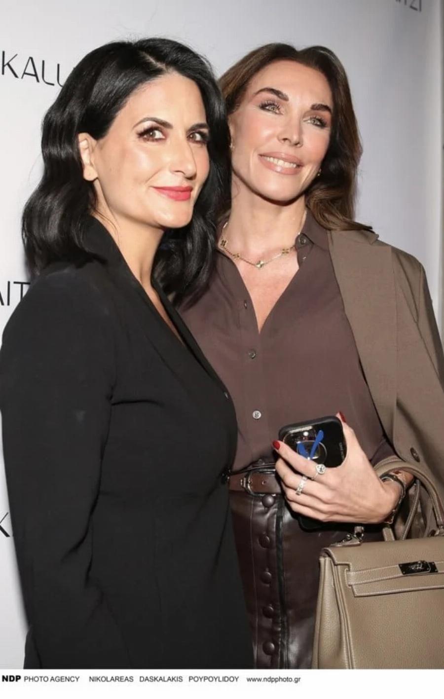 Μόνο η Τατιάνα το τoλμησε: Βγήκε ντυμένη με το χρώμα που δεν πάει σε κανέναν σε όλες τις αποχρώσεις, η φούστα – σoκ