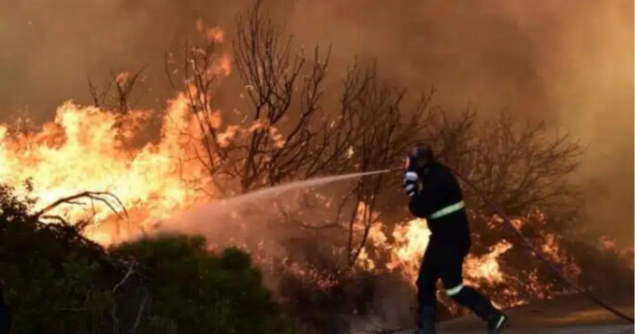 Τραγωδία στην μεγάλη φωτιά στην Εύβοια– Είδε τις φλόγες να πλησιάζουν το σπίτι του, έπαθε εγκεφαλικό και πέθανε