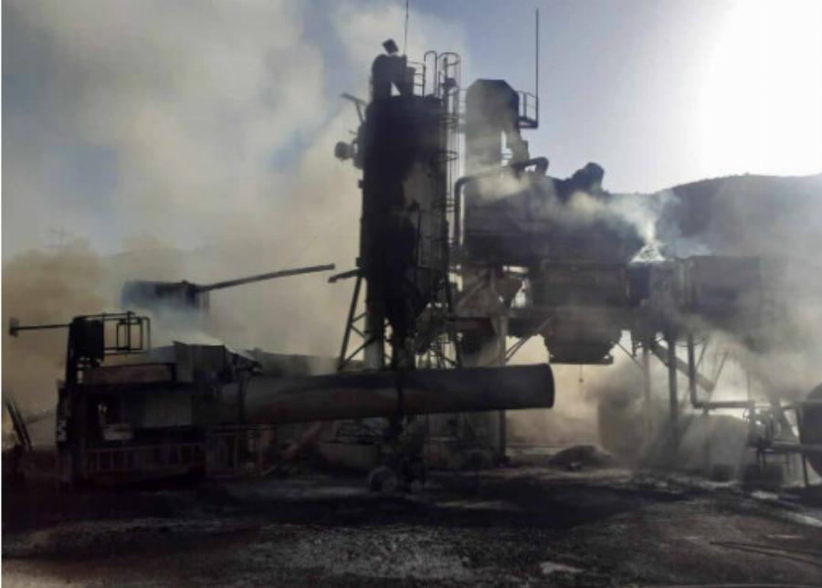 Έκτακτη είδηση από Αγρίνιο: Ένας νεκρός μετά από φωτιά σε εργοτάξιο πίσσας – Η στιγμή της έκρηξης