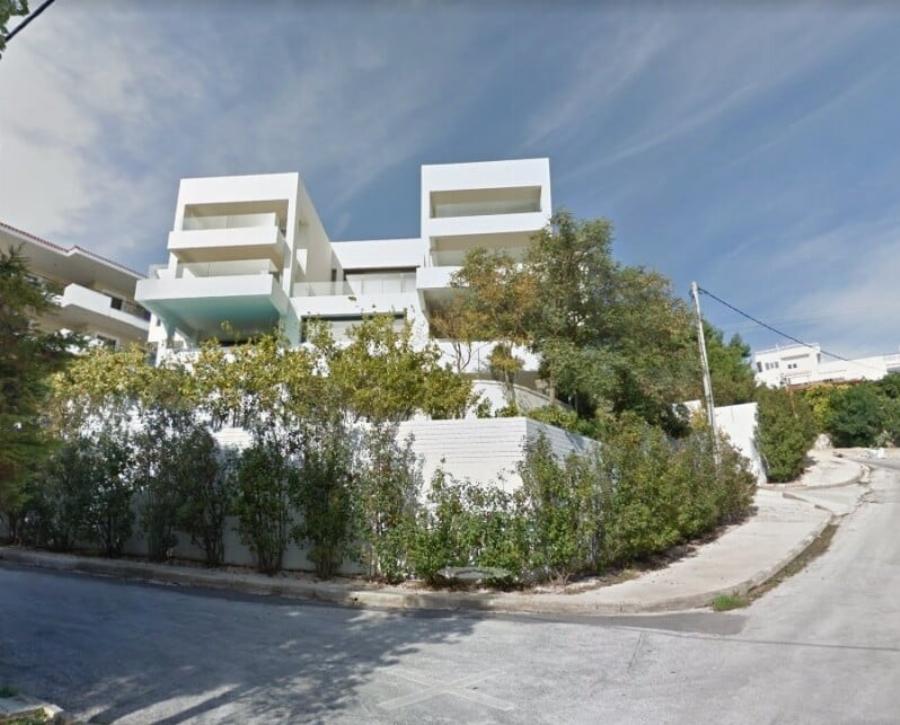 «Με κεράτωνε έναν χρόνο με τον Μπισμπίκη…»: «BoμBα» Ντέμη Νικολαΐδη για το διαζύγιό του από τη Δέσποινα Βανδή