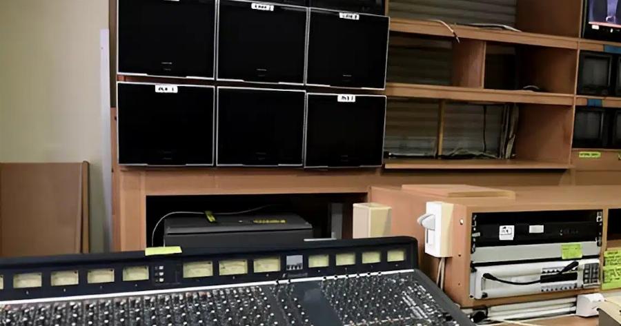 Ρίχνει «μαύρο» μεγάλο ελληνικό κανάλι σήμερα – Στον δρόμο δεκάδες εργαζόμενοι