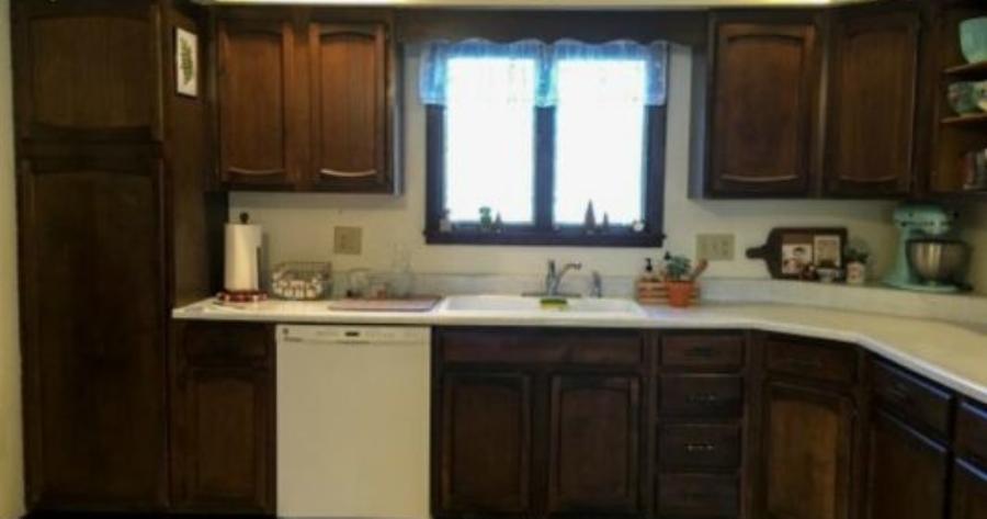 Οι περισσότεροι άνθρωποι θεωρούν αυτά τα ντουλάπια άχρηστα. Δείτε τον σωστό τρόπο για να τα αξιοποιήσετε.