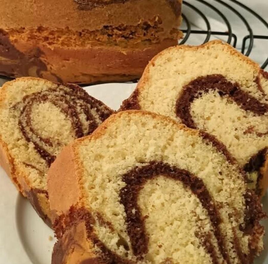 Το πιο αφράτο κέικ γιαουρτιού με κακάο – Το μωσαϊκό κέικ που πετυχαίνει πάντα