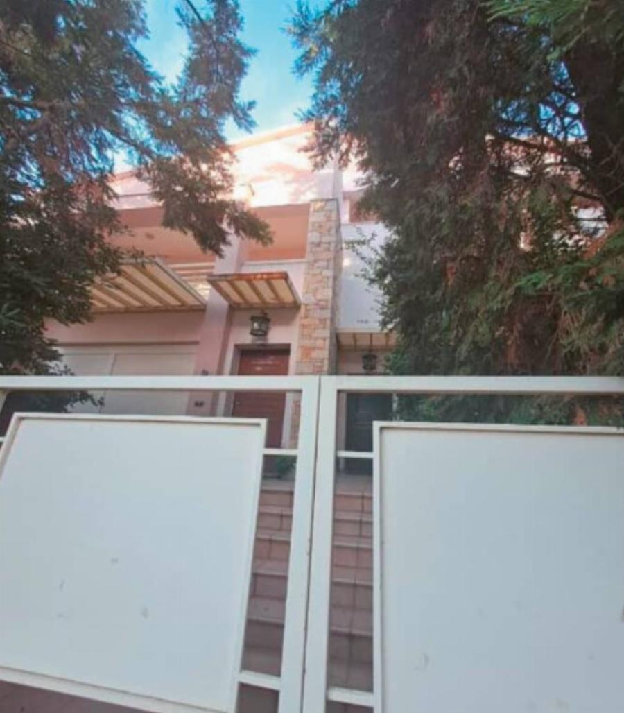 Πολύ δύσκολες ώρες για τον Απόστολο Λύτρα – Μετά το σπίτι βγαίνει στο σφυρί και αυτό που αγαπάει περισσότερο