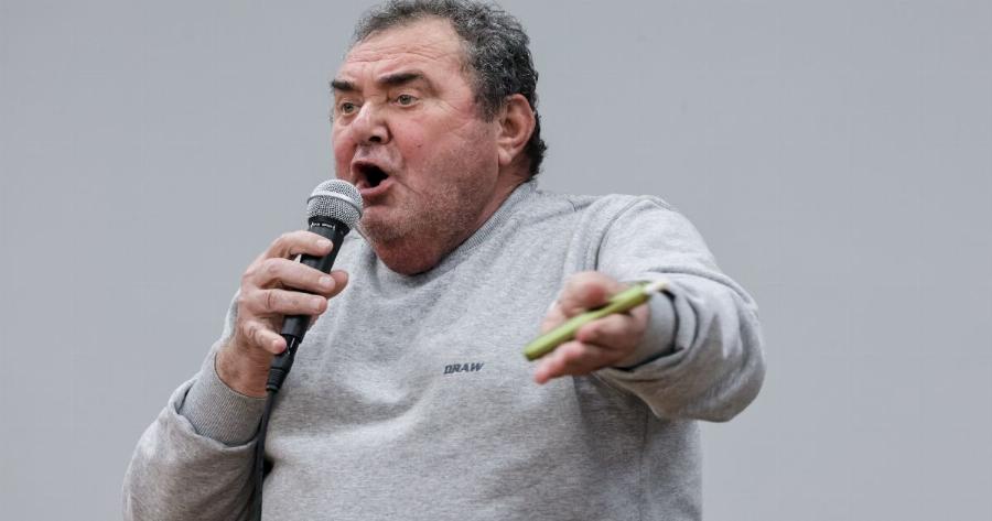 Αγροτοσυνδικαλιστής είπε μεγάλες αλήθειες για τα λιπάσματα και το πετρέλαιο και έριξε και ατάκα φωτιά για τους βουλευτές