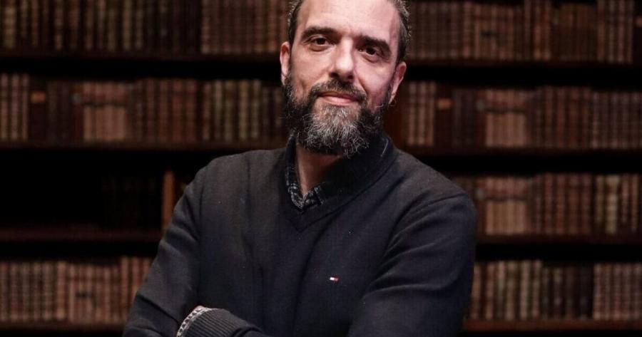 Σωτήρης Τσαφούλιας: «Μόνο στην Ελλάδα ο καλλιτέχνης πρέπει να είναι αριστερός και άπλυτος»