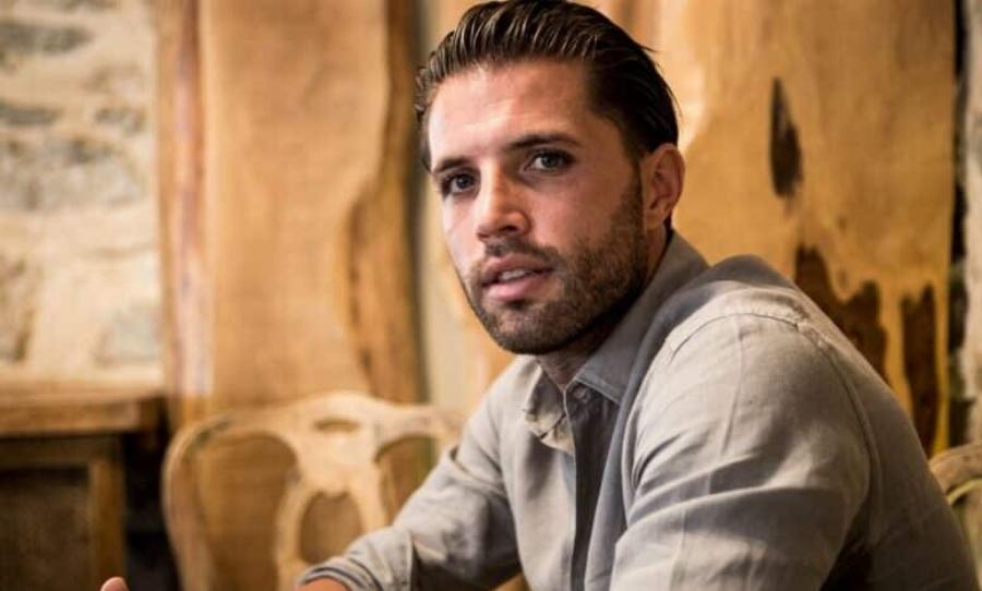 Θρήνoς για τον θάνατo της 32χρονης Ρένας – Ήταν αδελφή του ποδοσφαιριστή Βασίλη Πλιάτσικα