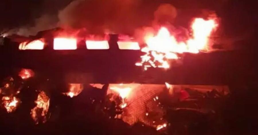 Τέμπη: Καύσιμη ύλη 3,5 τόνων φέρεται να φόρτωσαν στην εμπορική αμαξοστοιχία πριν την σύγκρουση και την έκρηξη