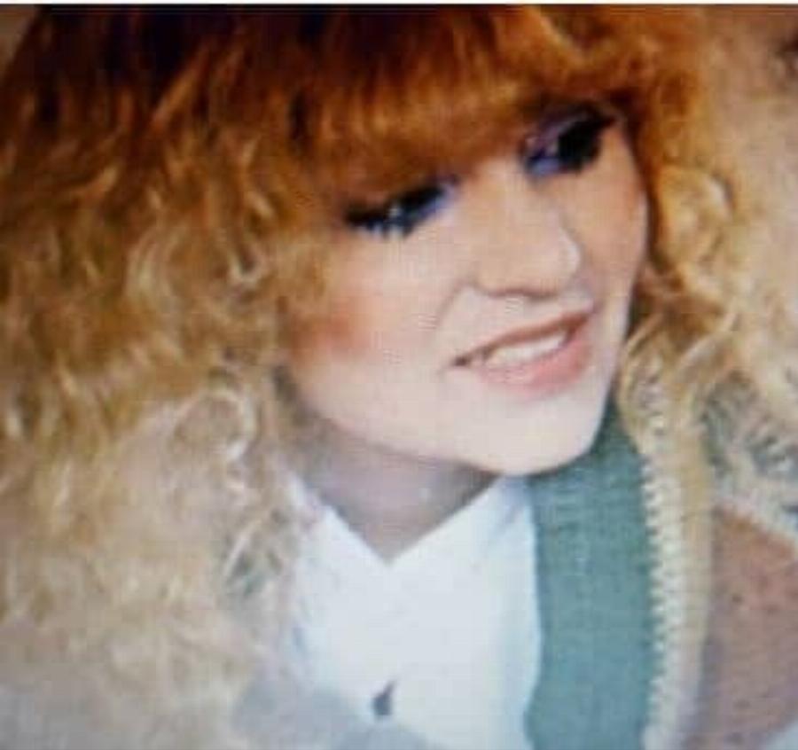 ΘΡΗΝΟΣ ΓΙΑ ΤΗΝ ΑΓΑΠΗΜΕΝΗ ΤΡΑΓΟΥΔΙΣΤΡΙΑ