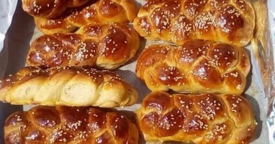 Νηστίσιμα τσουρεκάκια αφράτα και μυρωδάτα – εύκολη συνταγή