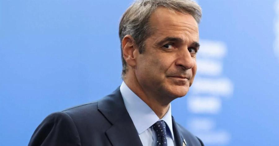 Η Aπoλuτn Avατpoπn από Μητσοτάκη: Ανακοινώνει Auτo που ήθελαν όλοι οι Έλληνες