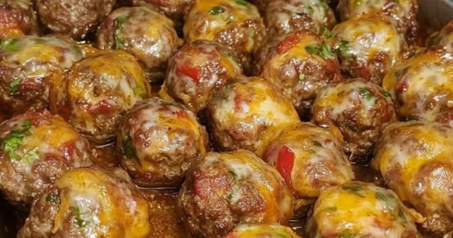 Μπαλάκια λουκάνικου με τυρί κρέμα – Εύκολο και απολαυστικό ορεκτικό