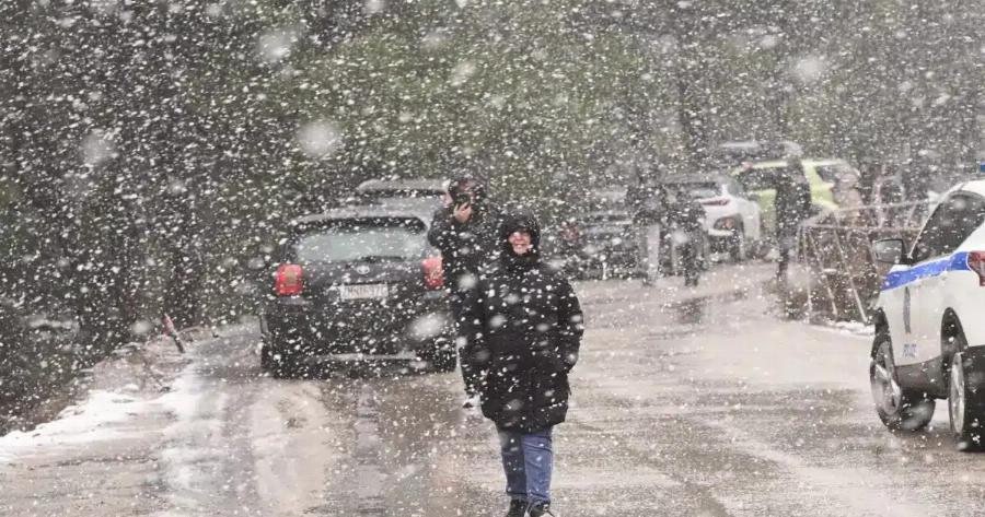 Έκτακτο δελτίο ΕΜΥ: Πού θα χιονίσει τις επόμενες ώρες